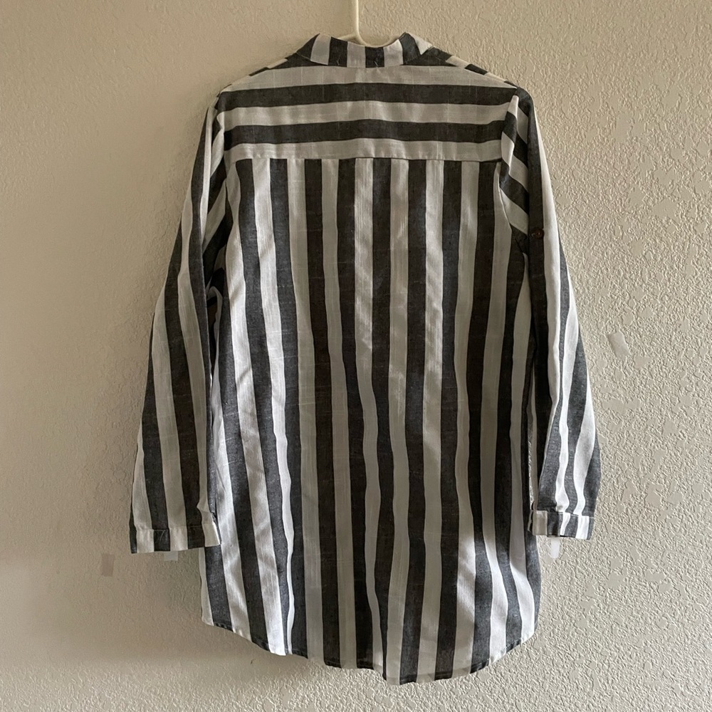 Cellabie blouse grey and white striped measures XL-1X - Picture 3 of 5